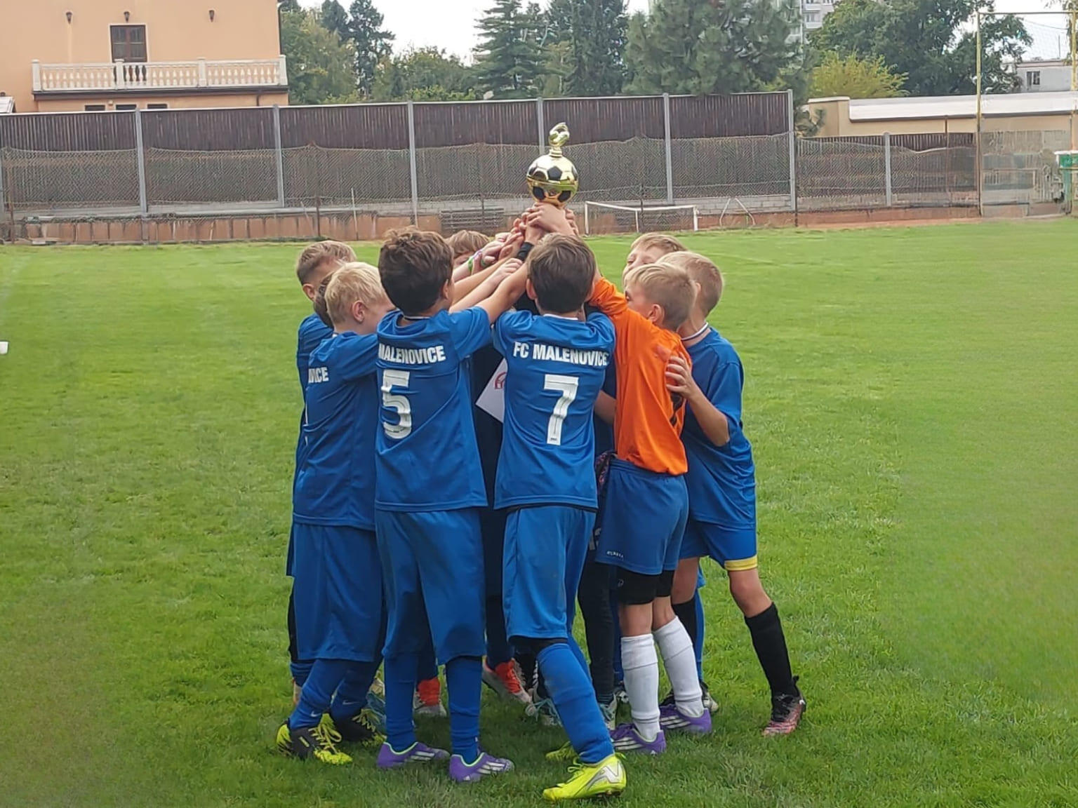 Podpořili jsme mladé fotbalisty