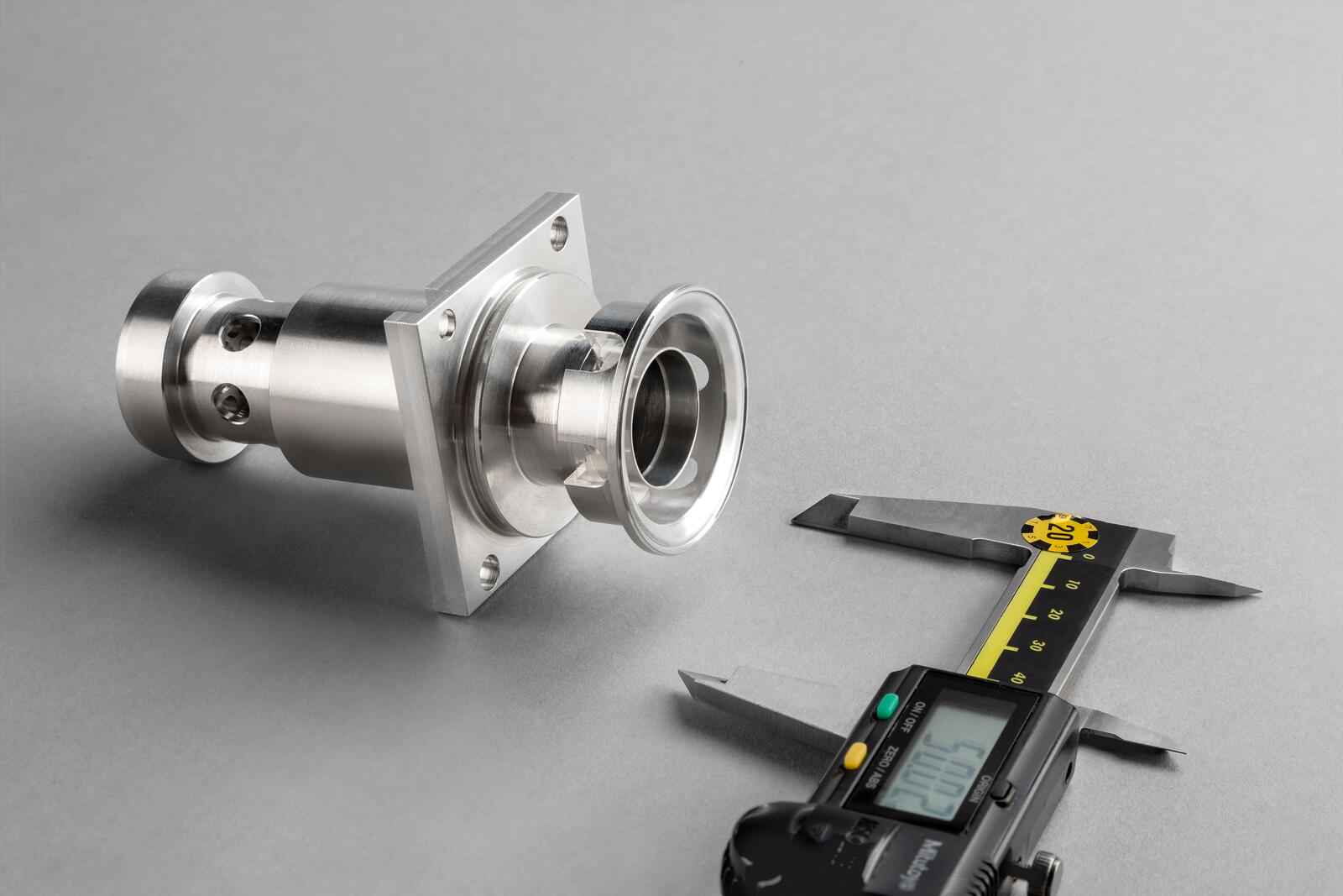 Small batch production of a part for a food packaging machine